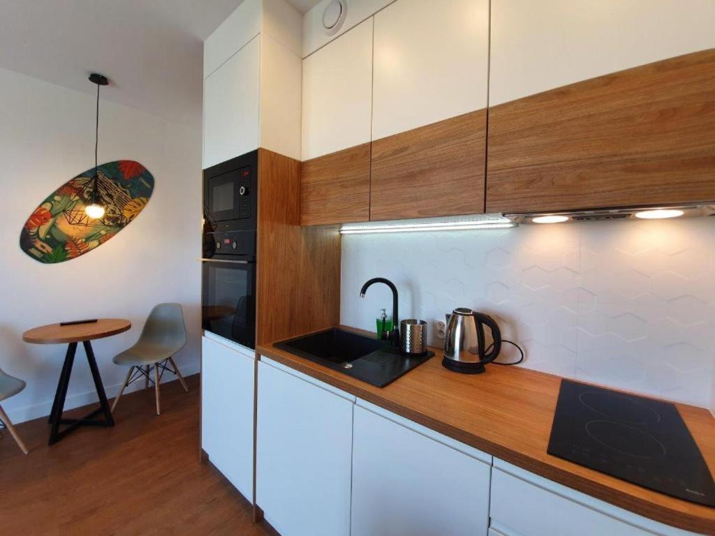 Prywatne Apartamenty W Hotelu - 365Pam Sarbinowo Kültér fotó